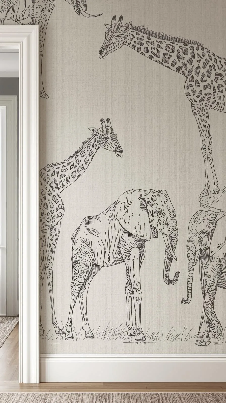 Une tapisserie d'entrée de style "savane chic" avec des dessins au trait de girafes et d'éléphants sur fond texturé.