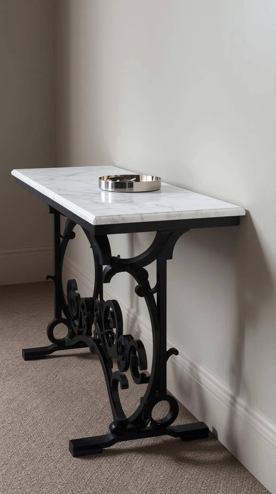 La Console En Fer Forgé Et Marbre